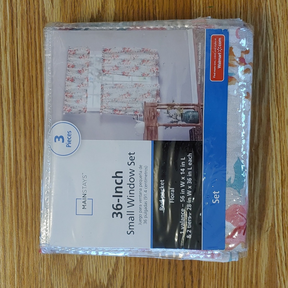 NWOT Mainstays 3pc. 36 inch small window set